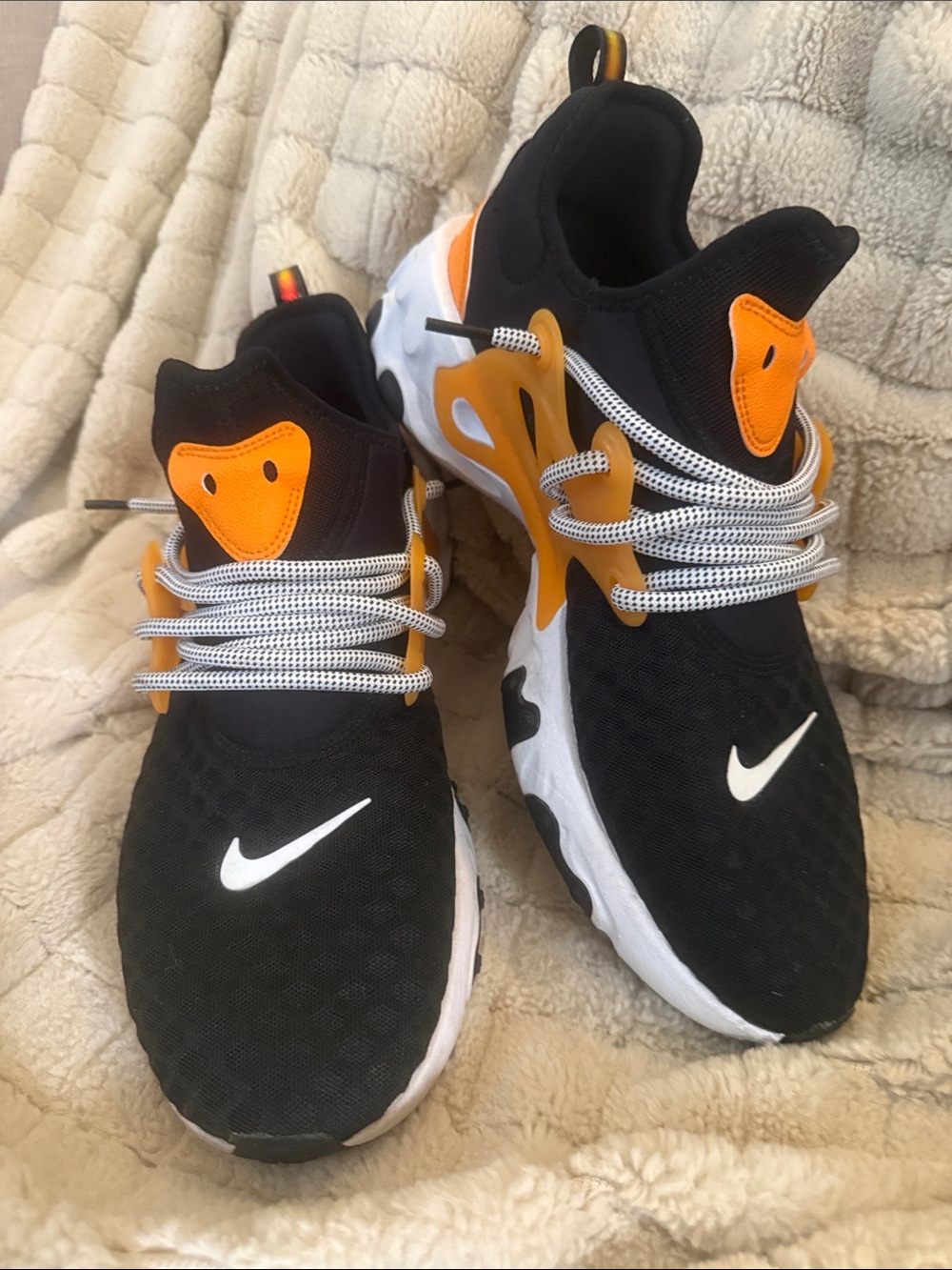 Nike Men’s Black & Orange Athletic Sneakers